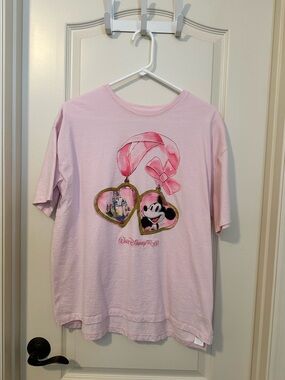 Disney WDW Mickey and Castle Ribbon Bow Locket Shirt Pink Medium